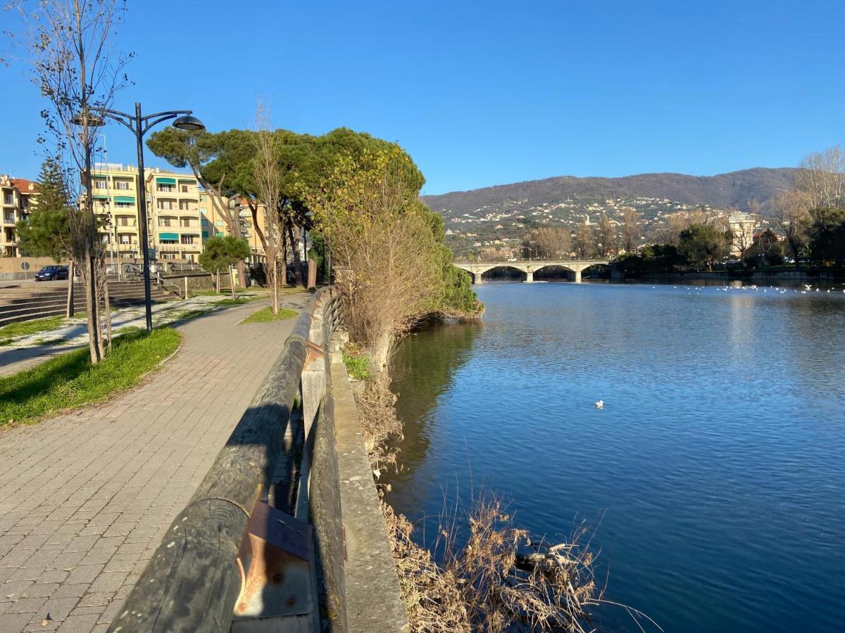La Tana Dei Buoni Propositi “In Riviera” Apartment Chiavari Luaran gambar